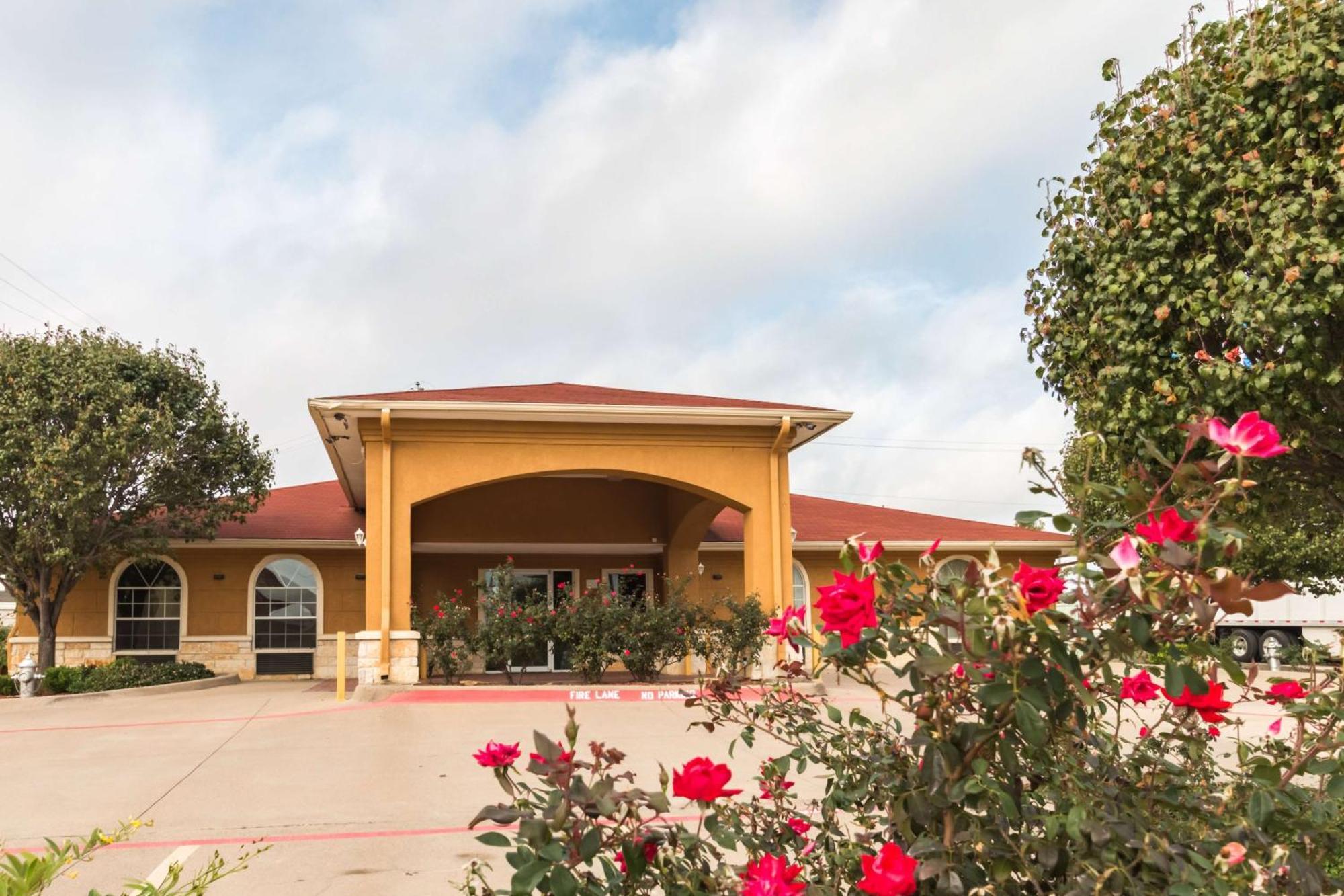 Motel 6 Alvarado Tx Luaran gambar